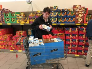 Shopping-for-hungry1-300x225